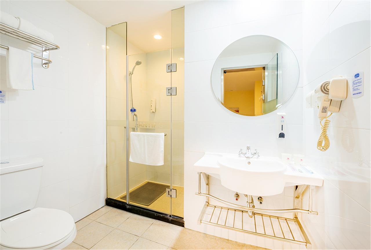Hanting Zhenjin Road Hotel