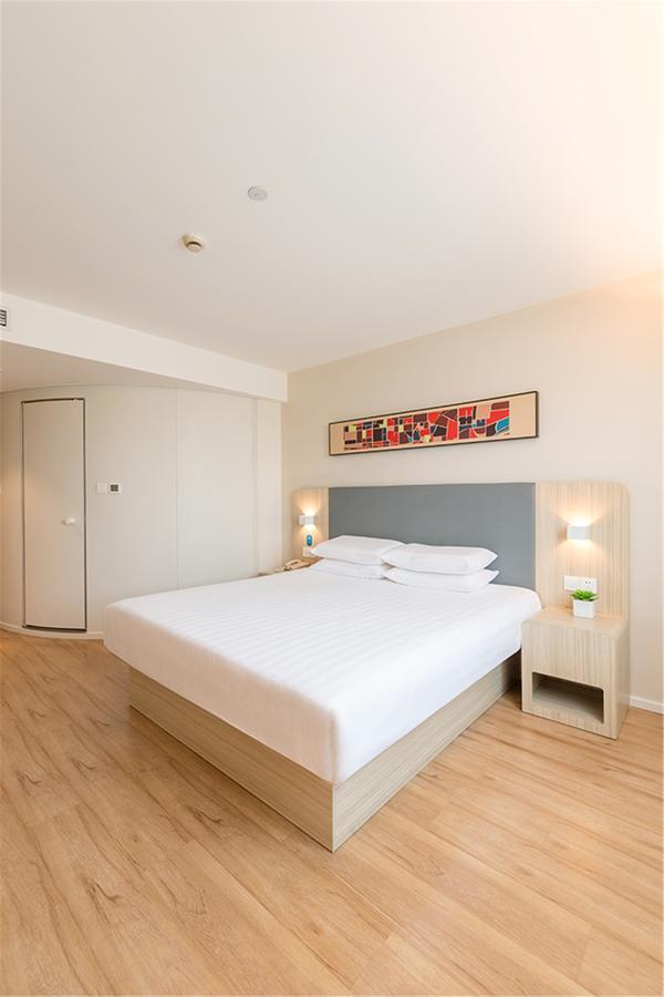 Hotel Hanting Zhenjin Road Shanghai